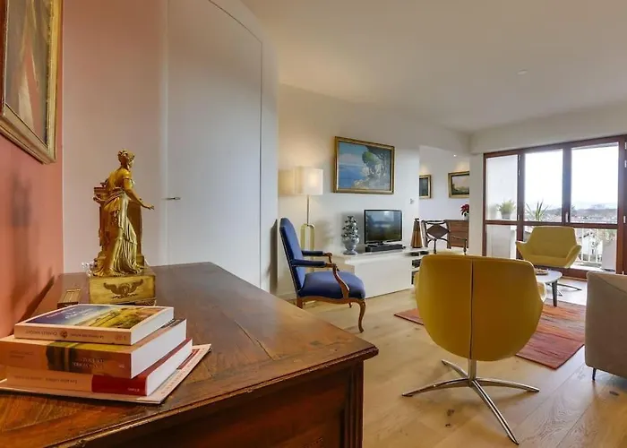 Auteuil - Lumineux Renove *