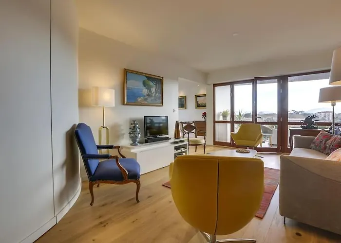 Auteuil - Lumineux Renove Apartament Biarritz