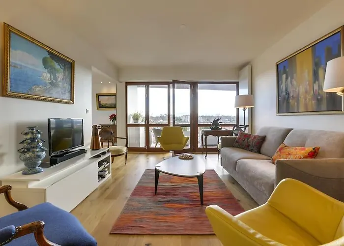 Auteuil - Lumineux Rénové Appartement