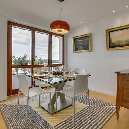 Auteuil - Lumineux Renove Apartment